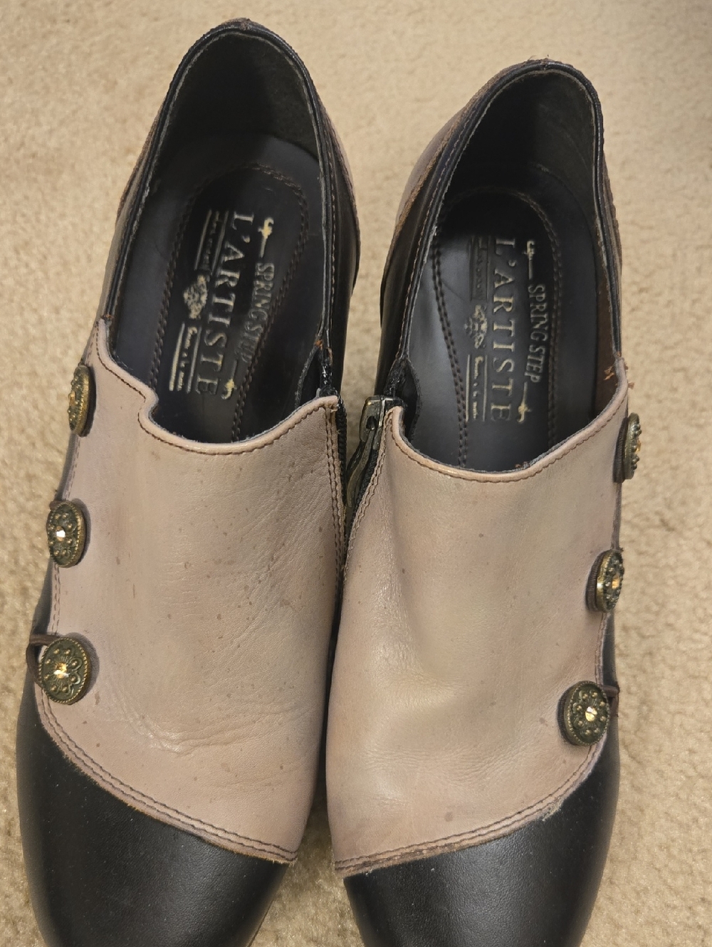 Spring Step L'Artiste Women's Two-Tone Taupe and Black Leather Shoes